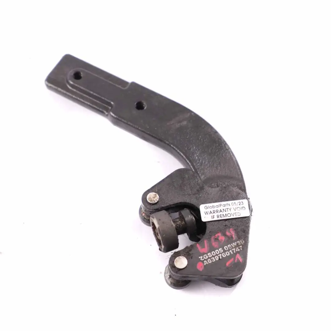 Porta Scorrevole Inferiore Sinistra Rullo Guida per Mercedes Vito W639 con numero di parte A6397601747 Mercedes Vito W639 Porta Scorrevole Inferiore Sinistra Rullo Guida - SKU A6397601747-1 - Numero di parte A6397601747