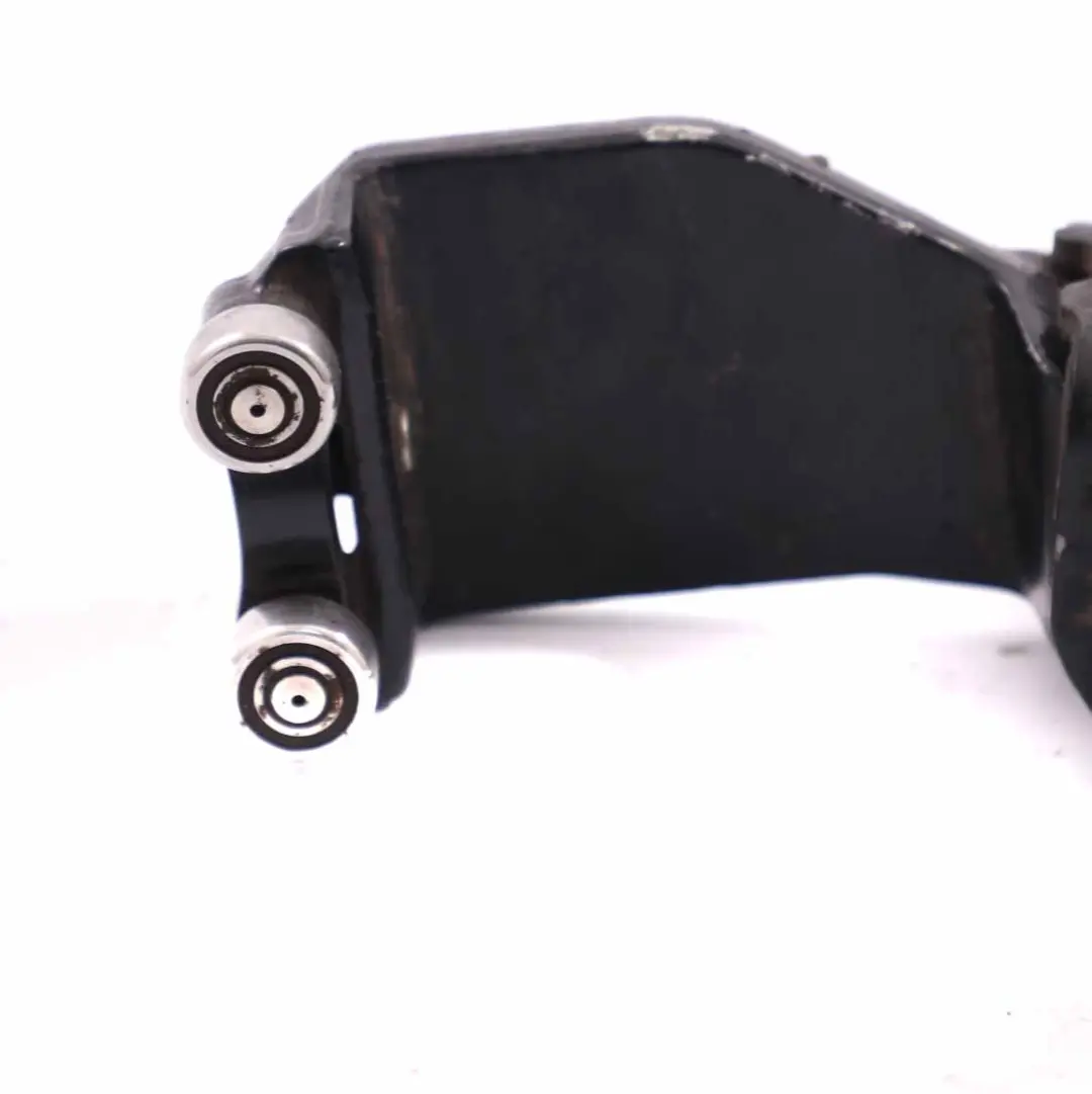 Puerta Corredera Trasera Izquierda Rodillo Bisagra A6397600647 para Mercedes W639 con número de pieza A6397602847 Mercedes W639 Puerta Corredera Trasera Izquierda Rodillo Bisagra A6397600647 - SKU A6397602847 - Número de pieza A6397602847