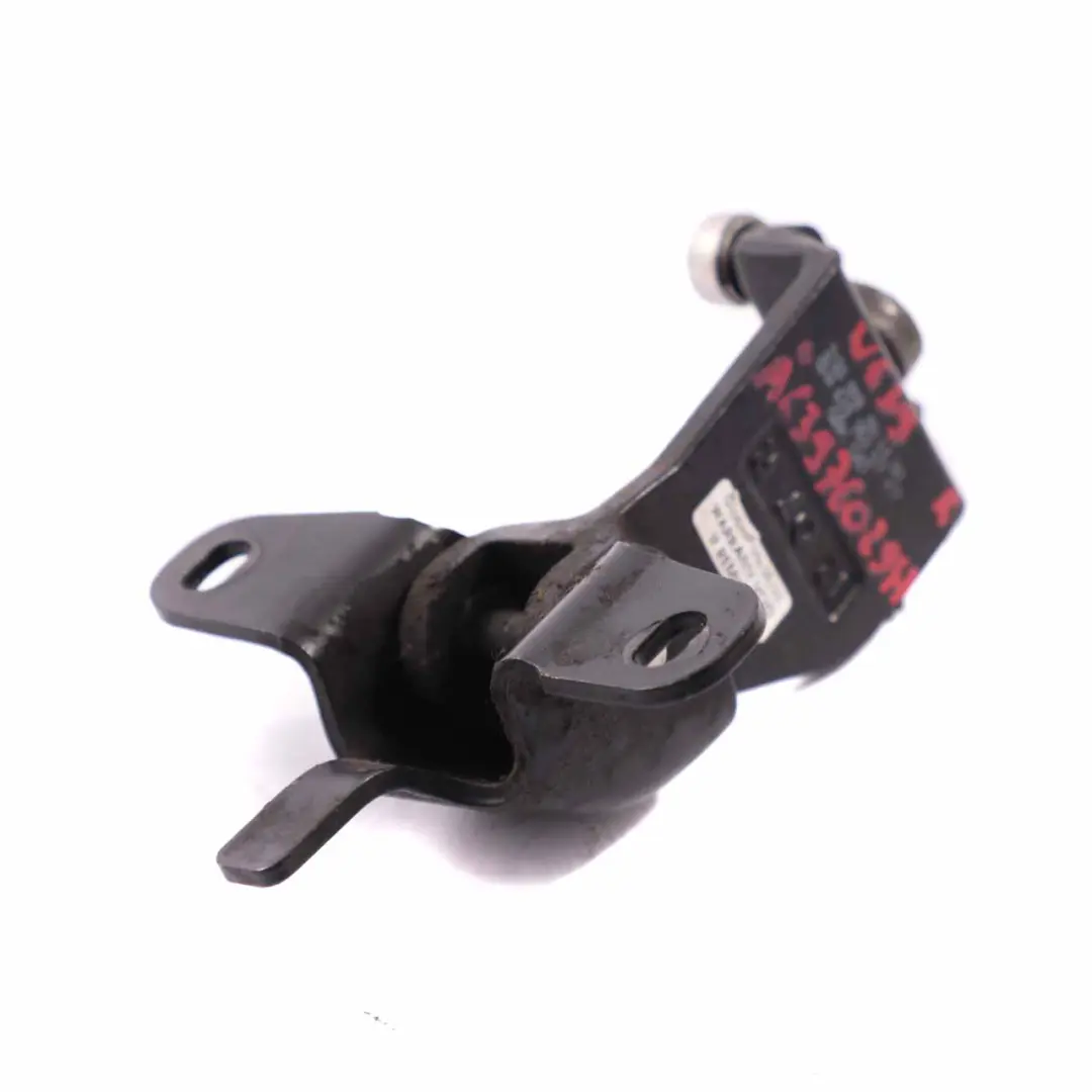 Schiebetür Zentral rechts Rollenführung A6397600747 für Mercedes W639 mit Teilenummer A6397602947 Mercedes W639 Schiebetür Zentral rechts Rollenführung A6397600747 - SKU A6397602947 - Teilenummer A6397602947