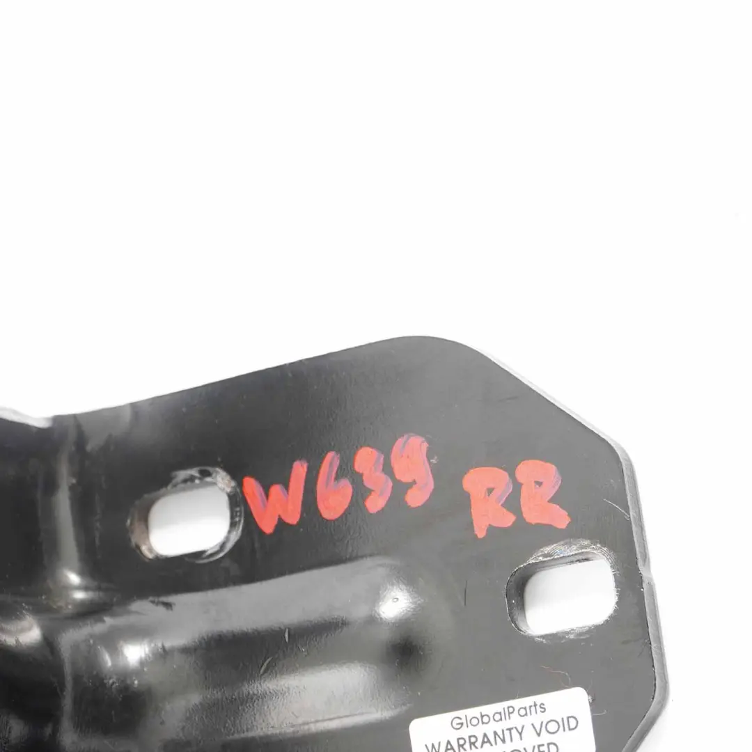 Mercedes Vito W639 Uchwyt Drzwi Przesuwnych Prawy - SKU A6397660100 - Numer Części A6397660100