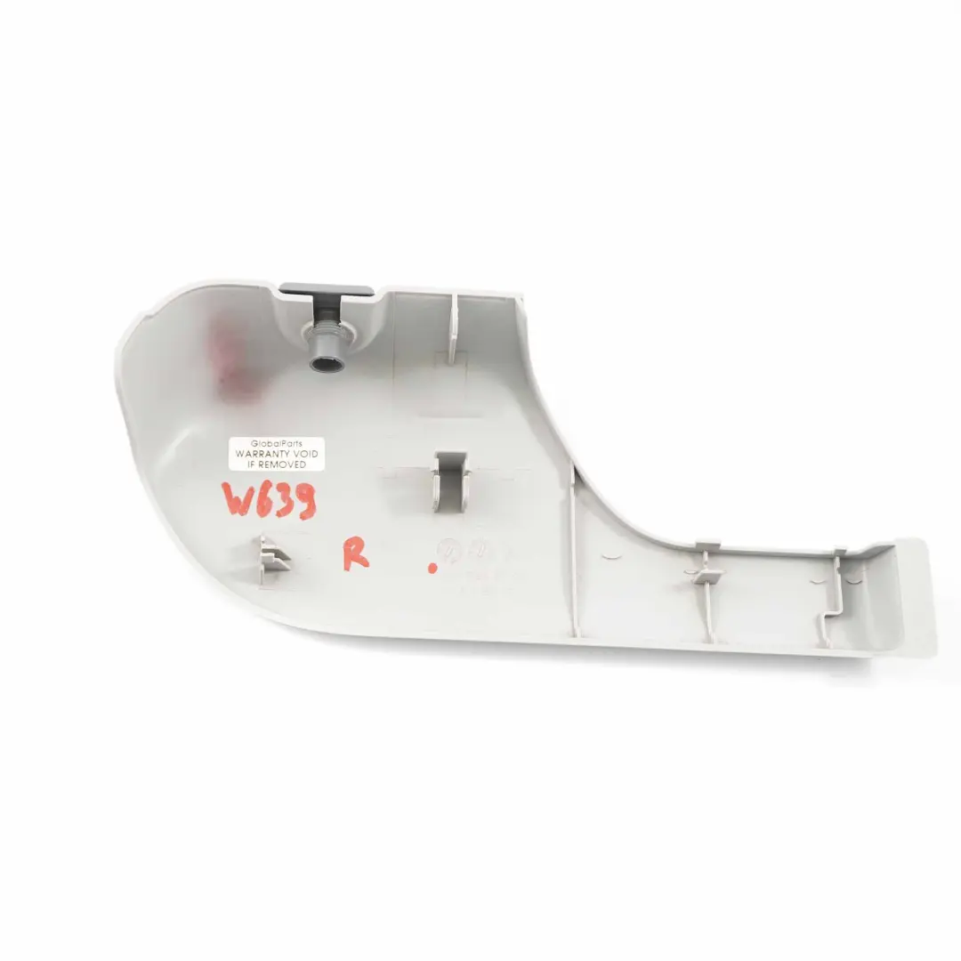 Schiebetürgriff Trimmen Surround Rechts für Mercedes Vito Viano W639 mit Teilenummer A6397660191 Mercedes Vito Viano W639 Schiebetürgriff Trimmen Surround Rechts - SKU A6397660191 - Teilenummer A6397660191