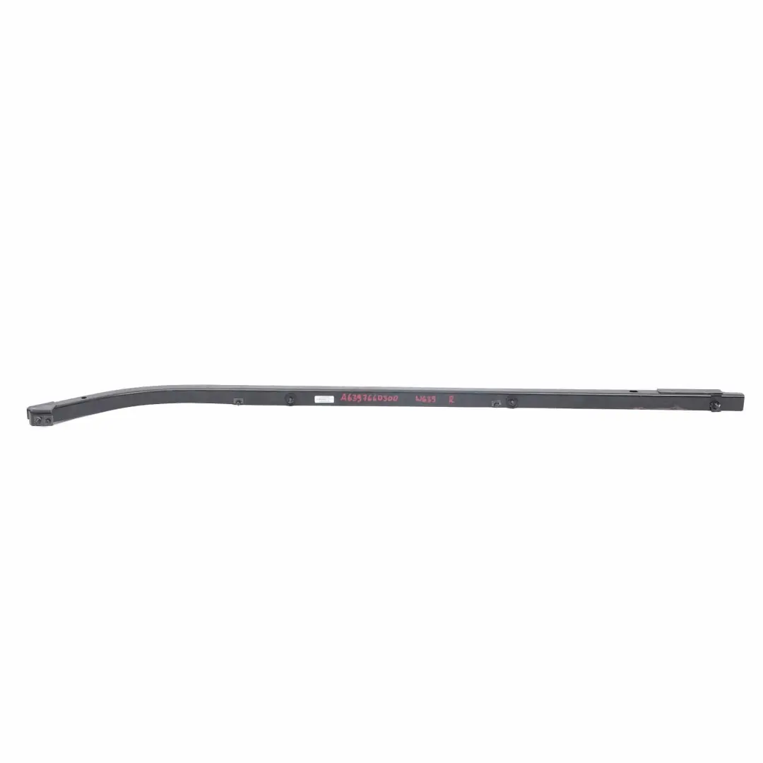 Mercedes W639 Porta Scorrevole Posteriore Destra Guida Inferiore - SKU A6397660300 - Numero di parte A6397660300