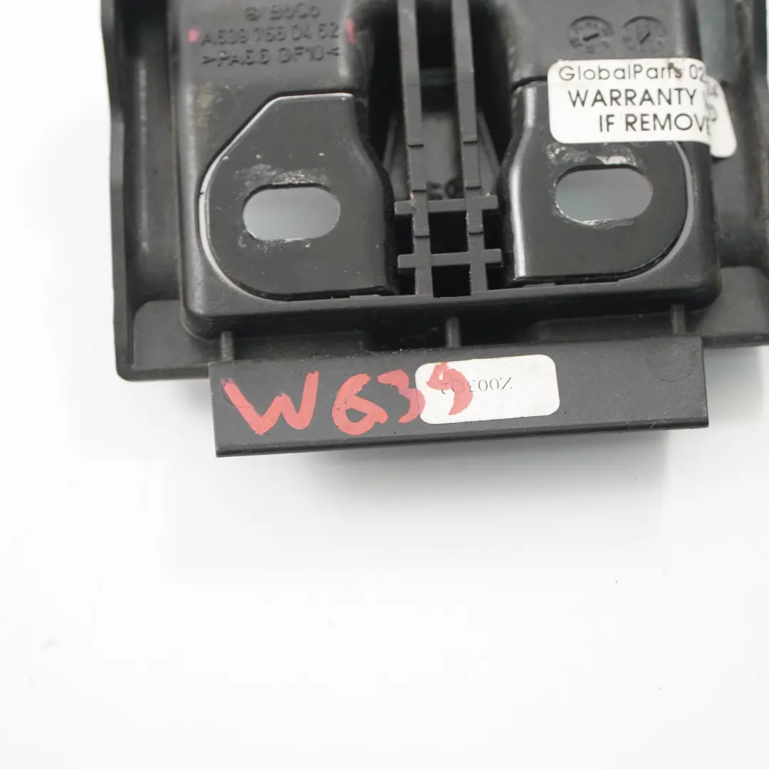 Mercedes Vito W639 Hintere Heckklappe Türschloss Platte Abdeckung - SKU A6397660462 - Teilenummer A6397660462