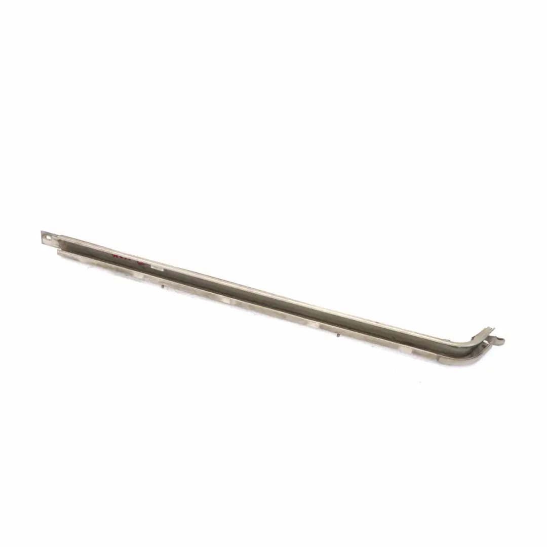 Mercedes Vito W639 Guida per Porta Scorrevole Guida posteriore sinistra centrale - SKU A6397661837 - Numero di parte A6397661837