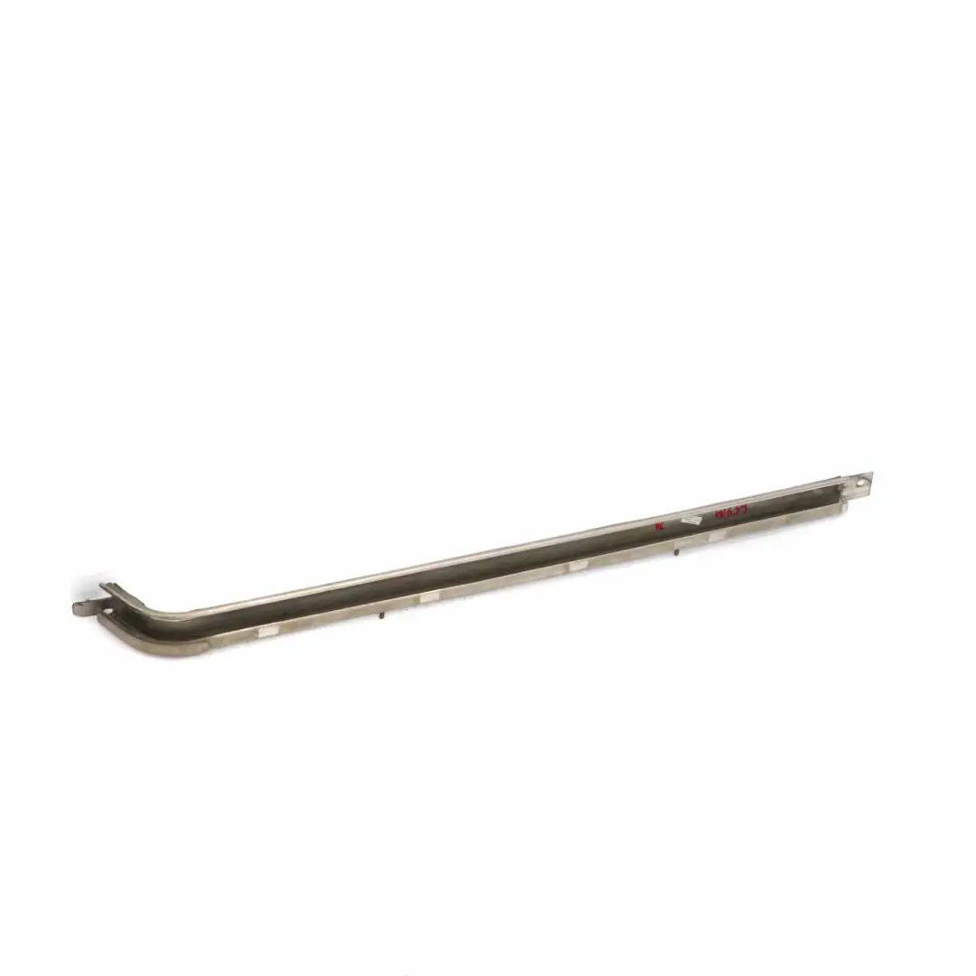 Mercedes W639 Rail de porte coulissante Arrière Droite Middle Rail - SKU A6397661937 - Numéro de pièce A6397661937
