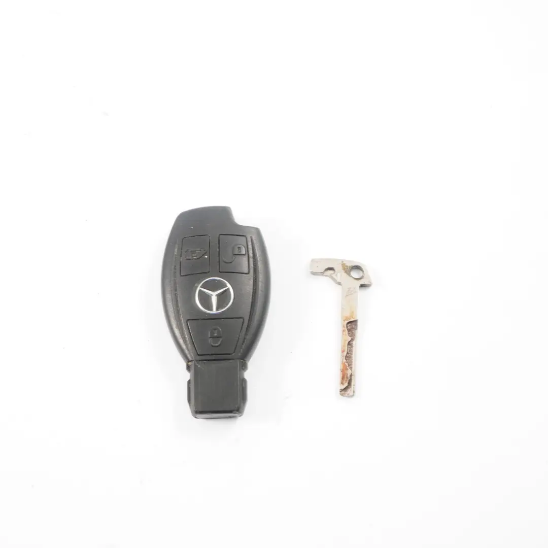  Remote Key Mercedes W639 Vito Viano Radio Alarm Fob Button - SKU A6397662106 - Part number A6397662106