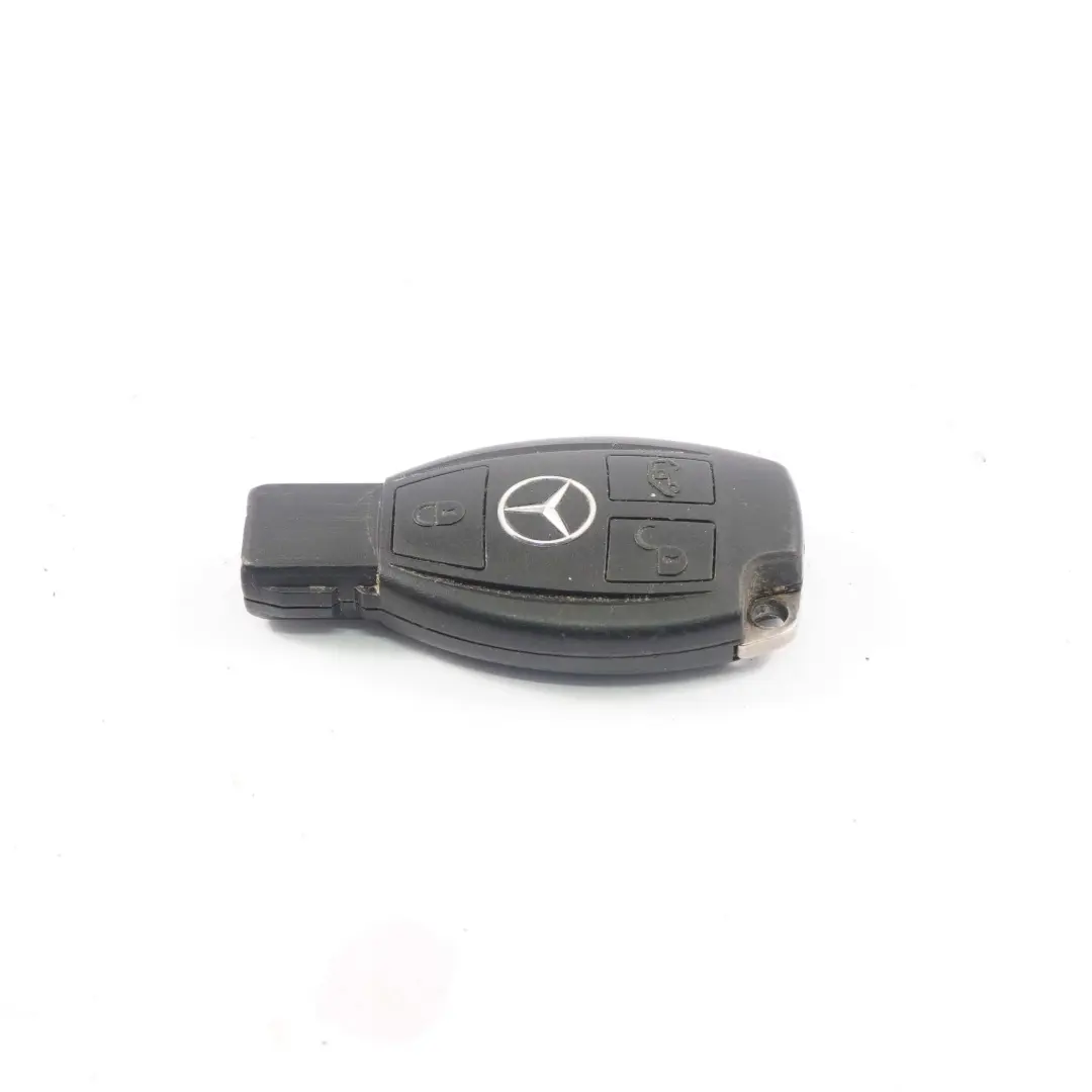 Remote Key Mercedes W639 Vito Viano Radio Alarm Fob Button to with Part number A6397662106 Remote Key Mercedes W639 Vito Viano Radio Alarm Fob Button - SKU A6397662106 - Part number A6397662106
