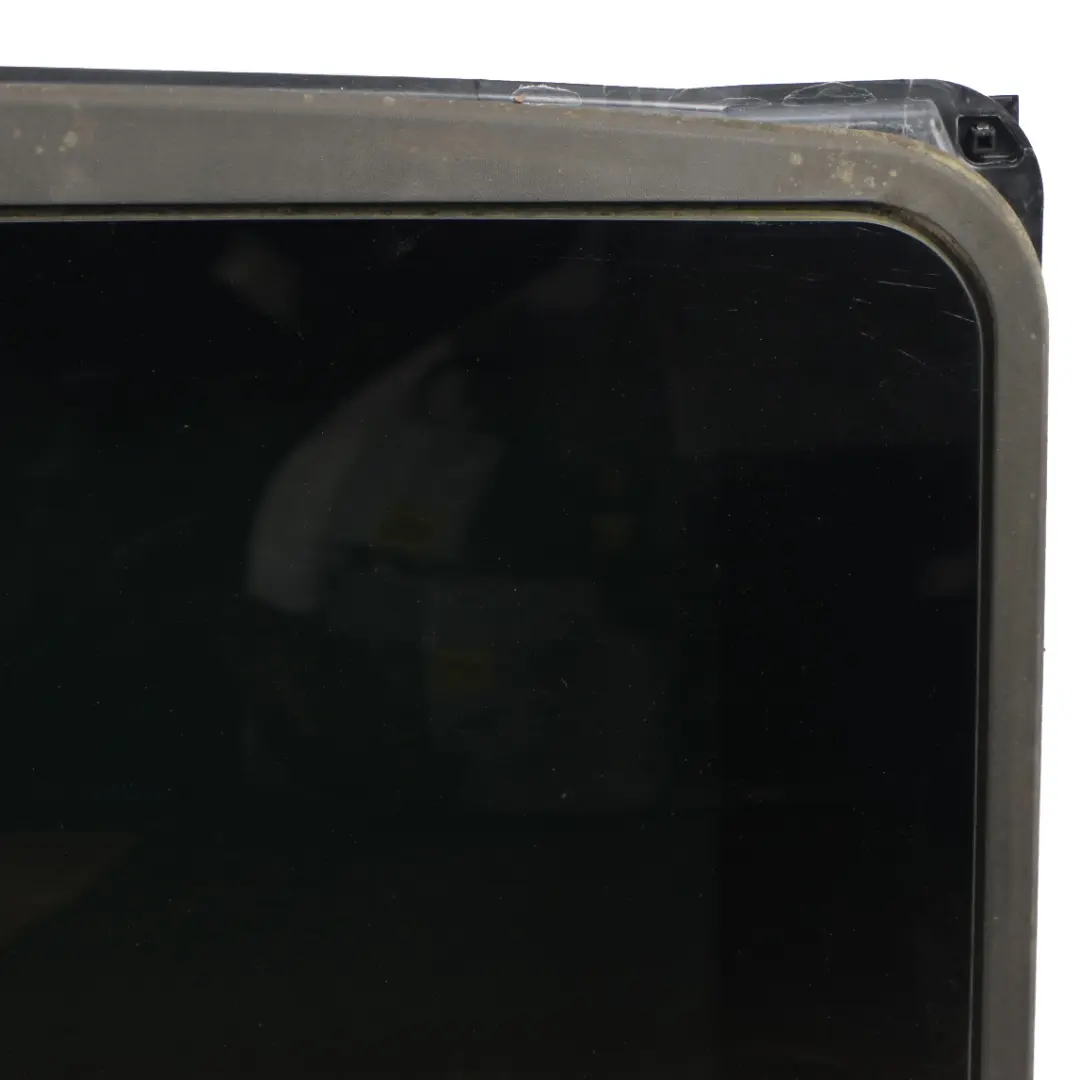 Panoramic Sunroof Sliding Roof Front Window Glass Tinted AS3 to Mercedes Vito W639 with Part number A6397800305 Mercedes Vito W639 Panoramic Sunroof Sliding Roof Front Window Glass Tinted AS3 - SKU A6397800305 - Part number A6397800305