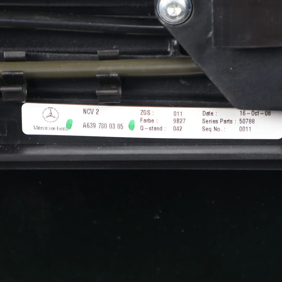 Panoramic Sunroof Sliding Roof Front Window Glass Tinted AS3 to Mercedes Vito W639 with Part number A6397800305 Mercedes Vito W639 Panoramic Sunroof Sliding Roof Front Window Glass Tinted AS3 - SKU A6397800305 - Part number A6397800305