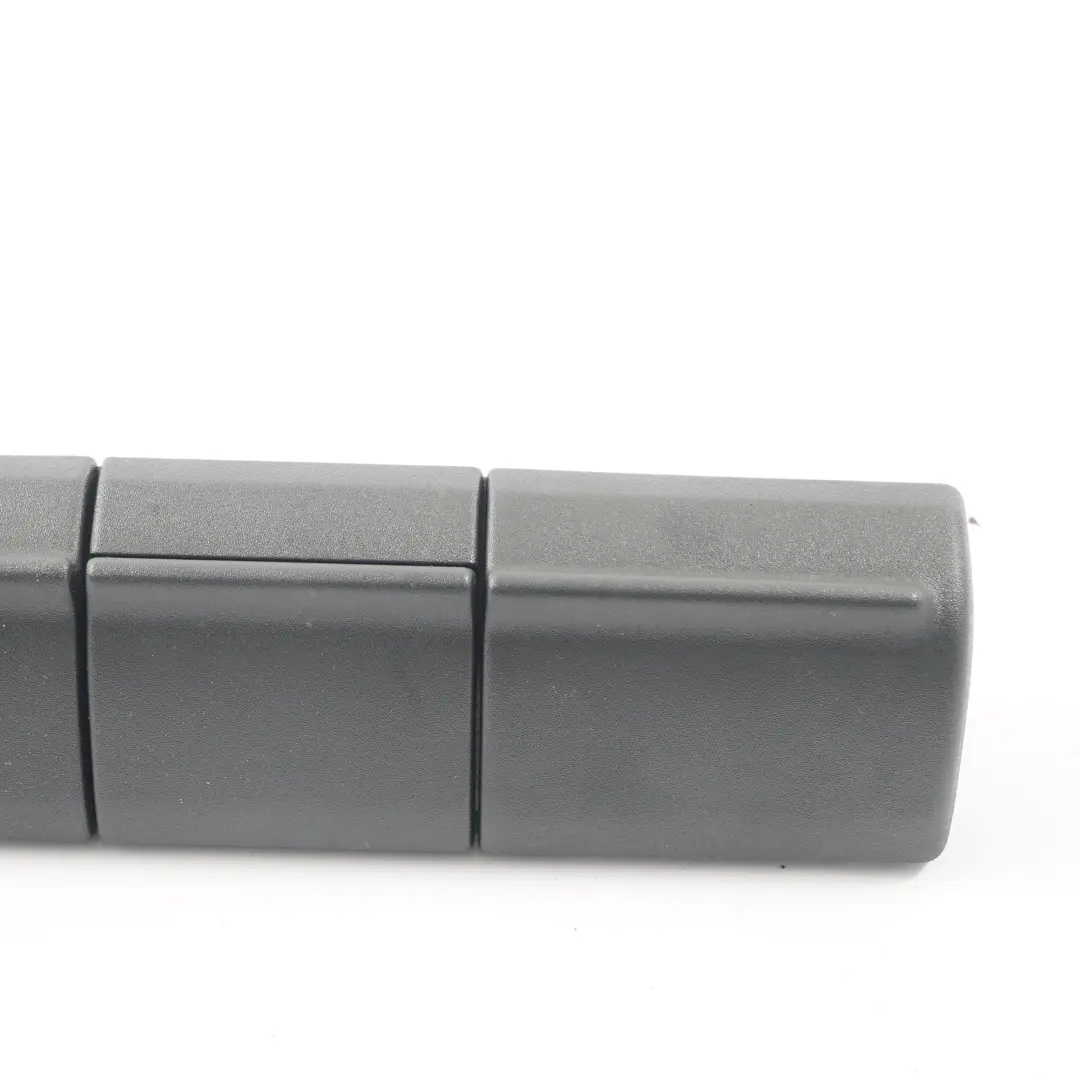 Mercedes W639 Hinten rechts Aschenbecher Tassenhalter Verkleidung - SKU A6398100230 - Teilenummer A6398100230