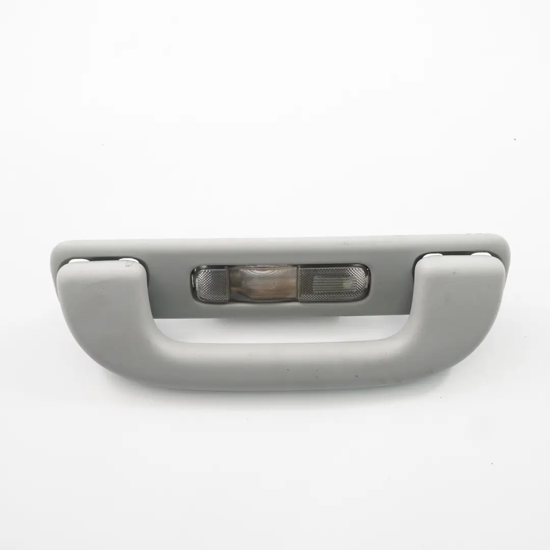  Poignée de toit Mercedes W639 W636 Poignée arrière Lampe intérieure Gris Orion - SKU A6398150136 - Numéro de pièce A6398150136
