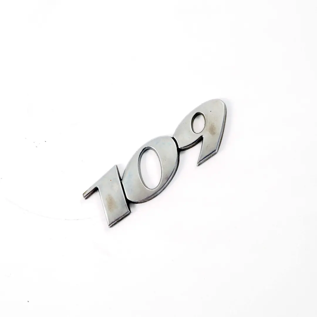 Mercedes-Benz Vito W639 Diesel Emblem Hinten Schriftzug Logo 109 für mit Teilenummer A6398170114 Mercedes-Benz Vito W639 Diesel Emblem Hinten Schriftzug Logo 109 - SKU A6398170114 - Teilenummer A6398170114