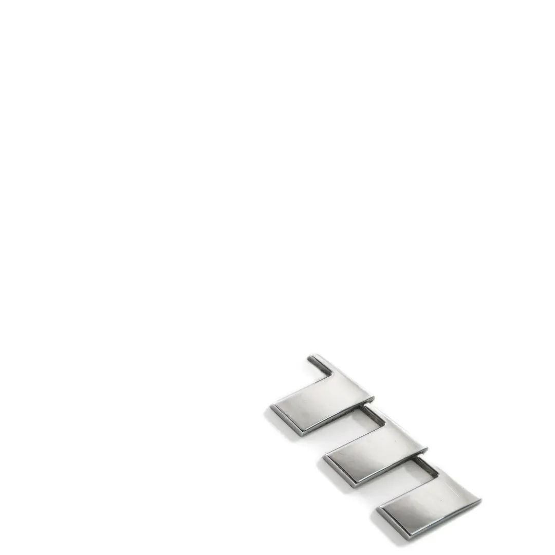 Mercedes W639 Emblema Maletero Porton Trasero Adherido 111 - SKU A6398170214 - Número de pieza A6398170214