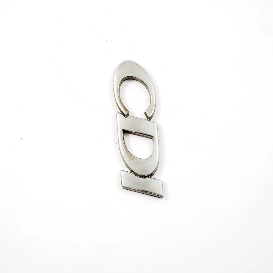 Emblema Bagagliaio Diesel Portellone Posteriore Aderito CDI per Mercedes W639 con numero di parte A6398171114 Mercedes W639 Emblema Bagagliaio Diesel Portellone Posteriore Aderito CDI - SKU A6398171114 - Numero di parte A6398171114