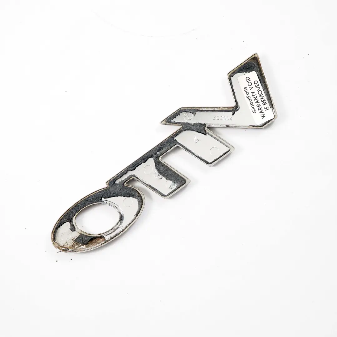 Mercedes W639 Emblème Coffre Arrière Soufflet Hayon Adhered Lettering Vito - SKU A6398171314 - Numéro de pièce A6398171314
