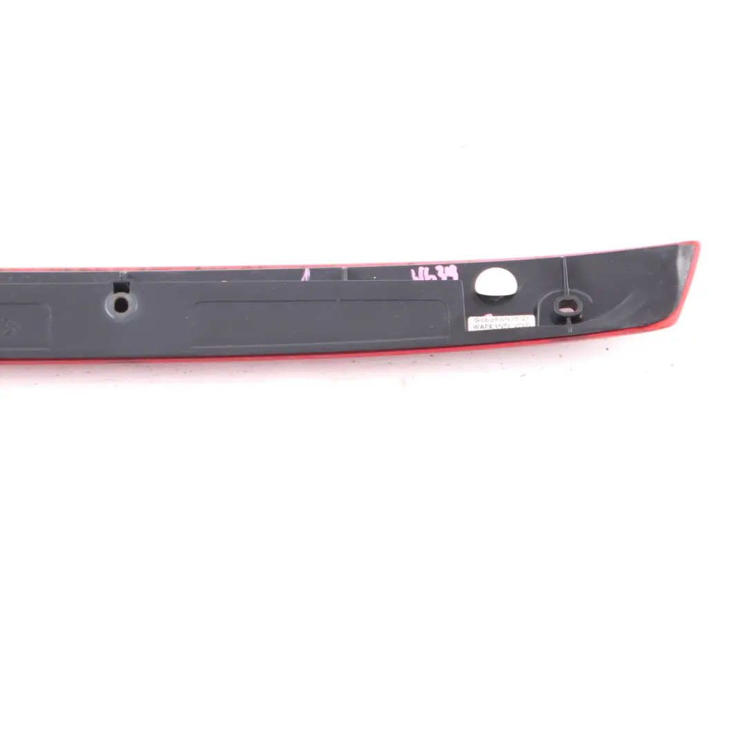 Mercedes Vito Viano W639 Luz adicional de freno trasera - SKU A6398200056-1 - Número de pieza A6398200056