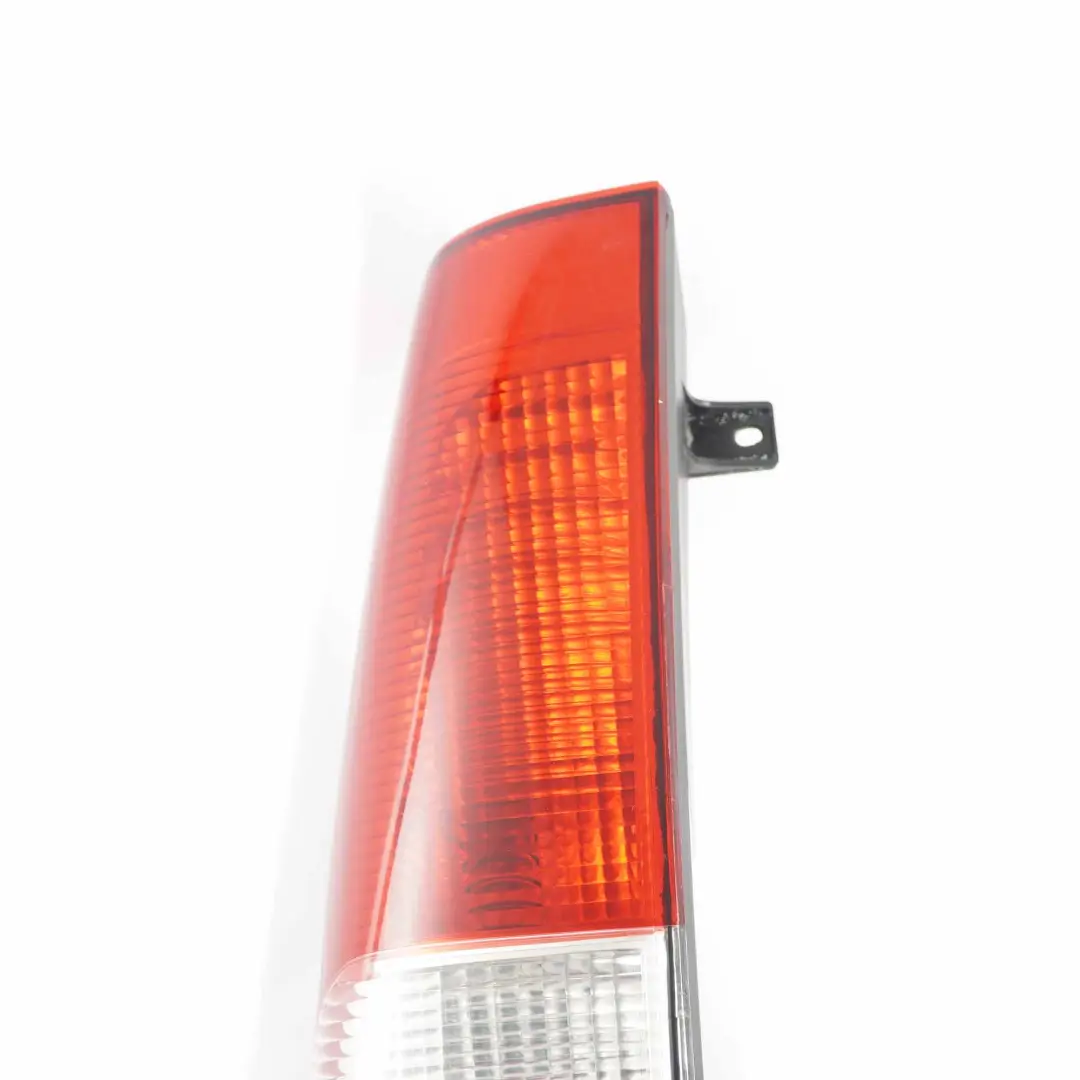  Piloto Trasero Mercedes W639 Izquierda Luz Trasera Panel Lateral - SKU A6398200164 - Número de pieza A6398200164