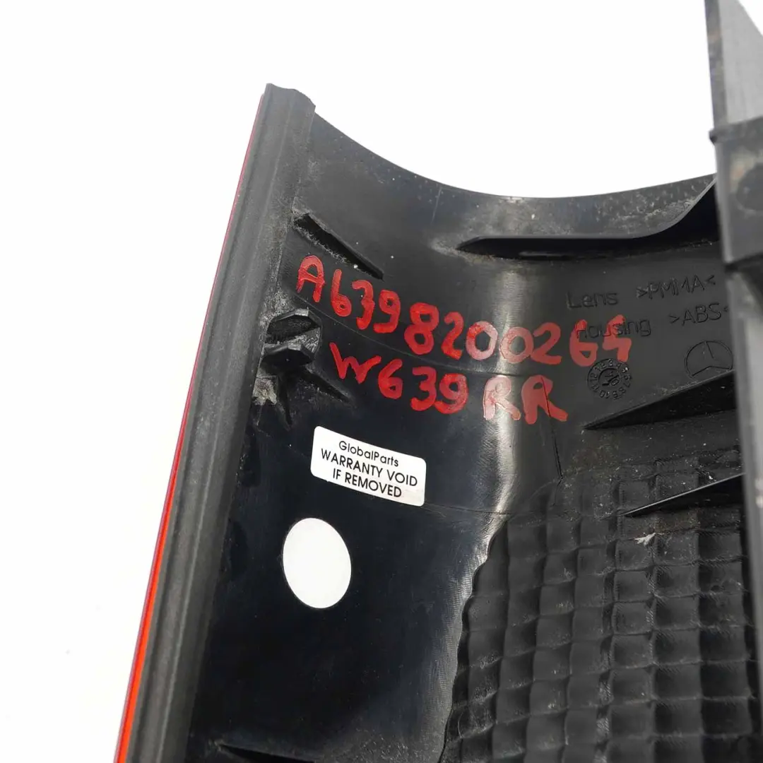 Luz Trasera Mercedes W639 Vito Derecha Luz Trasera Panel Lateral para con número de pieza A6398200264 Luz Trasera Mercedes W639 Vito Derecha Luz Trasera Panel Lateral - SKU A6398200264 - Número de pieza A6398200264