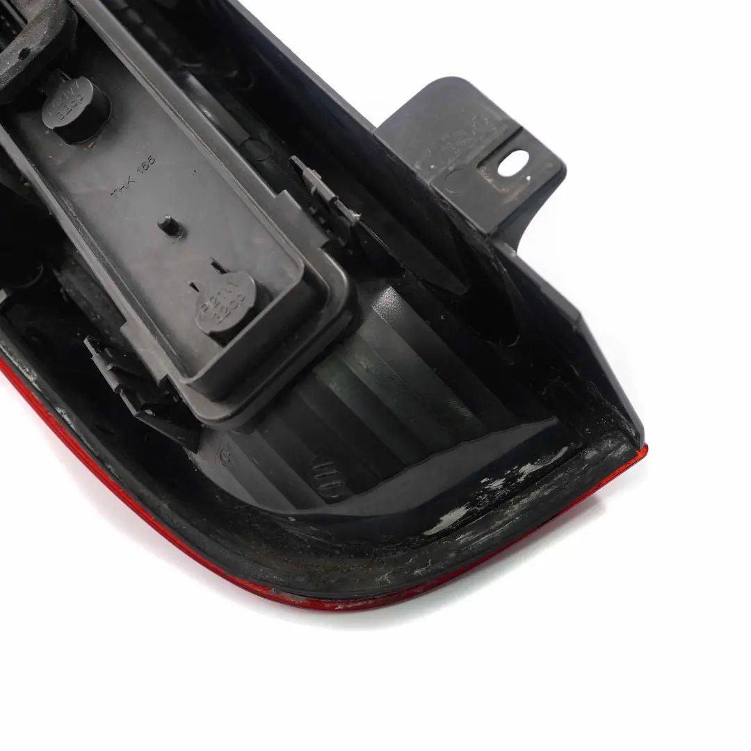 Luz Trasera Mercedes W639 Vito Derecha Luz Trasera Panel Lateral para con número de pieza A6398200264 Luz Trasera Mercedes W639 Vito Derecha Luz Trasera Panel Lateral - SKU A6398200264 - Número de pieza A6398200264