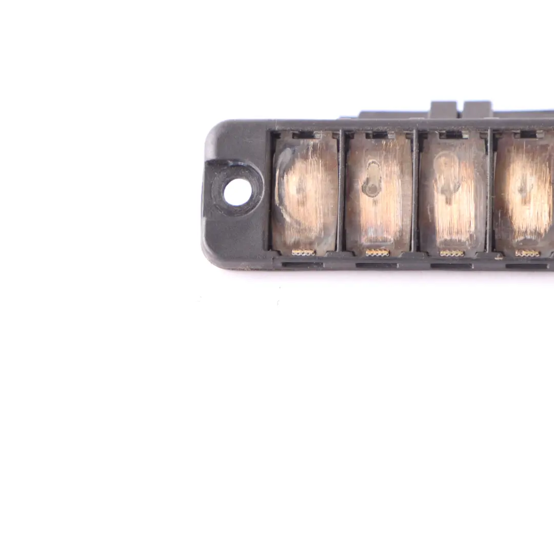 Mercedes Vito Viano W639 Puerta corredera Placa de contacto - SKU A6398200311 - Número de pieza A6398200311