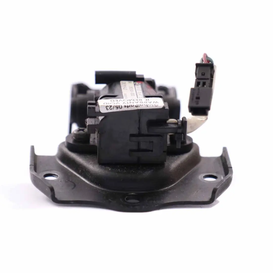 Mercedes W639 Rear Quarter Window Motor Regulator Left Right N/O/S - SKU A6398200542 - Part number A6398200542
