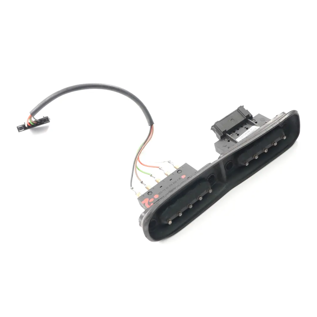 Interruttore contatto Mercedes W639 Porte laterali scorrevoli destra sinistra per con numero di parte A6398200554 Interruttore contatto Mercedes W639 Porte laterali scorrevoli destra sinistra - SKU A6398200554-1 - Numero di parte A6398200554