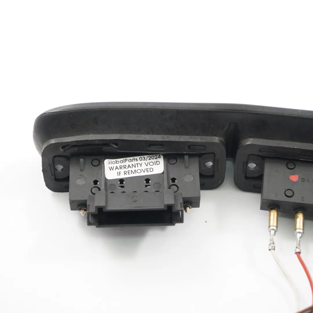 Interruptor Contacto Mercedes W639 Puertas Correderas Derecha Izquierda para con número de pieza A6398200554 Interruptor Contacto Mercedes W639 Puertas Correderas Derecha Izquierda - SKU A6398200554-1 - Número de pieza A6398200554