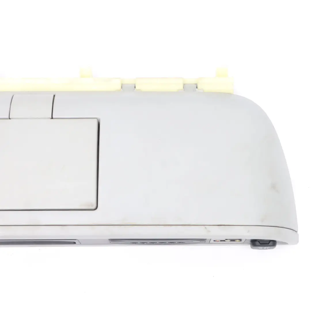Mercedes Vito W639 sedili posteriori passeggero console pannello audio video - SKU A6398200782 - Numero di parte A6398200782