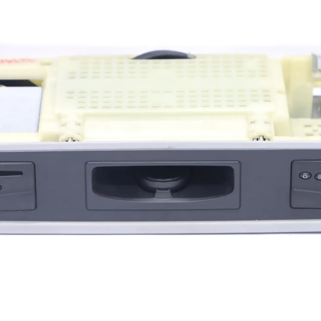 Mercedes Vito W639 sedili posteriori passeggero console pannello audio video - SKU A6398200782 - Numero di parte A6398200782