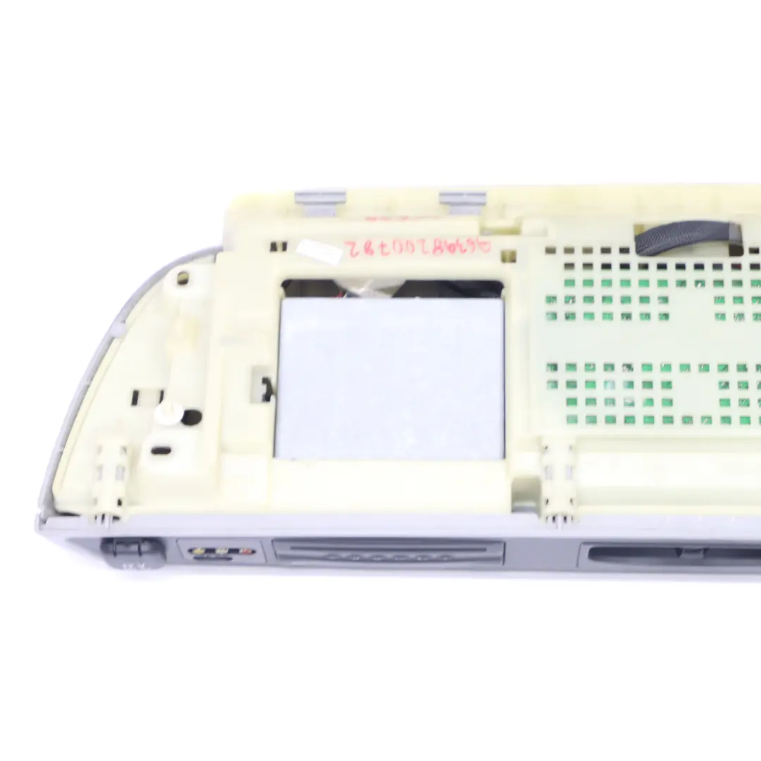 sedili posteriori passeggero console pannello audio video per Mercedes Vito W639 con numero di parte A6398200782 Mercedes Vito W639 sedili posteriori passeggero console pannello audio video - SKU A6398200782 - Numero di parte A6398200782