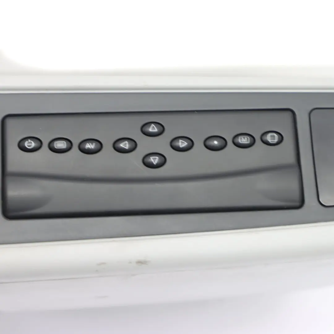 Mercedes W639 Asientos Traseros Pasajero Entertaiment Consola Panel Audio Video - SKU A6398200782 - Número de pieza A6398200782