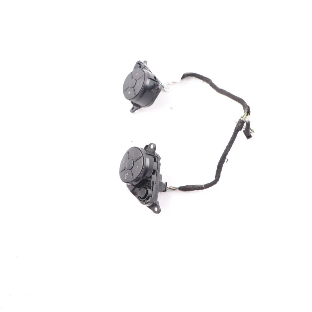 Mercedes Vito W639 Boutons De Commande Au Volant A6398200138 - SKU A6398200810 - Numéro de pièce A6398200810