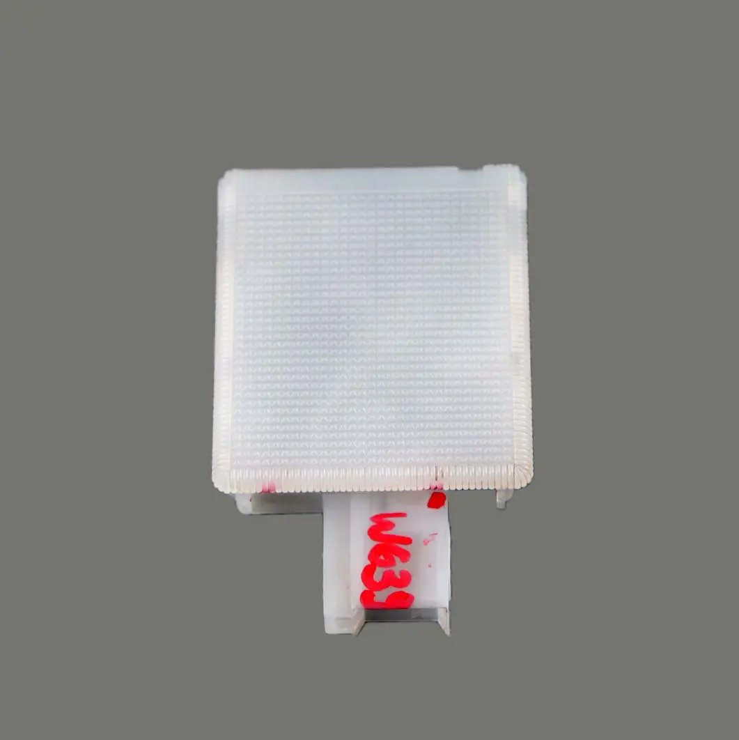 Luce interna Lampada Di Lettura Copertura Bianco per Mercedes Vito W639 con numero di parte A6398200901 Mercedes Vito W639 Luce interna Lampada Di Lettura Copertura Bianco - SKU A6398200901 - Numero di parte A6398200901