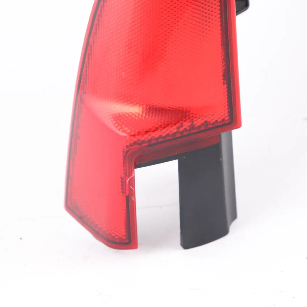 Lampada Riflettore Mercedes W639 Vito Posteriore Sinistro Porta per con numero di parte A6398201264 Lampada Riflettore Mercedes W639 Vito Posteriore Sinistro Porta - SKU A6398201264 - Numero di parte A6398201264