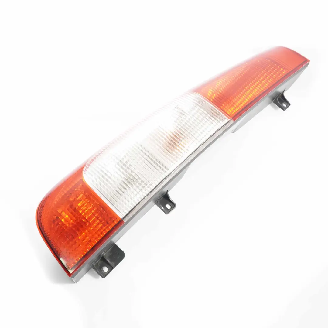 Sinistro Fanale posteriore laterale per Mercedes W639 Vito Viano con numero di parte A6398201664 Mercedes W639 Vito Viano Sinistro Fanale posteriore laterale - SKU A6398201664-1 - Numero di parte A6398201664