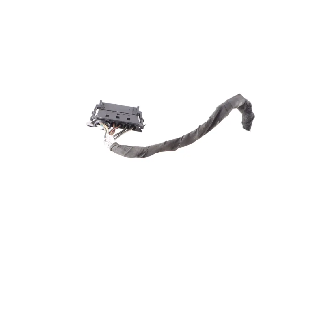 Lamp Left N/S Tail Light Side Panel to Mercedes W639 Vito Viano Rear with Part number A6398201664 Mercedes W639 Vito Viano Rear Lamp Left N/S Tail Light Side Panel - SKU A6398201664-3 - Part number A6398201664