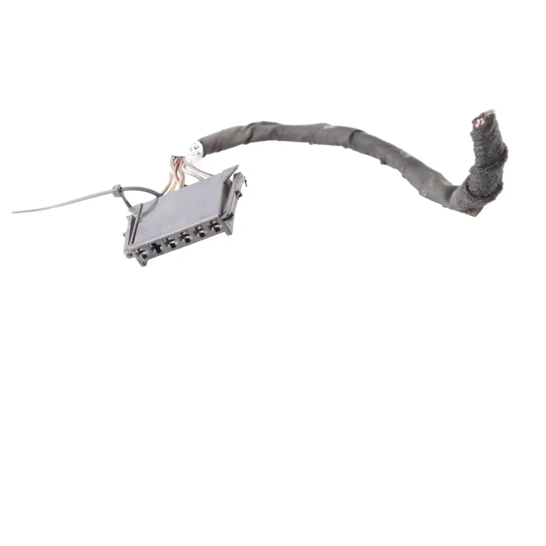 Lamp Left N/S Tail Light Side Panel to Mercedes W639 Vito Viano Rear with Part number A6398201664 Mercedes W639 Vito Viano Rear Lamp Left N/S Tail Light Side Panel - SKU A6398201664-3 - Part number A6398201664