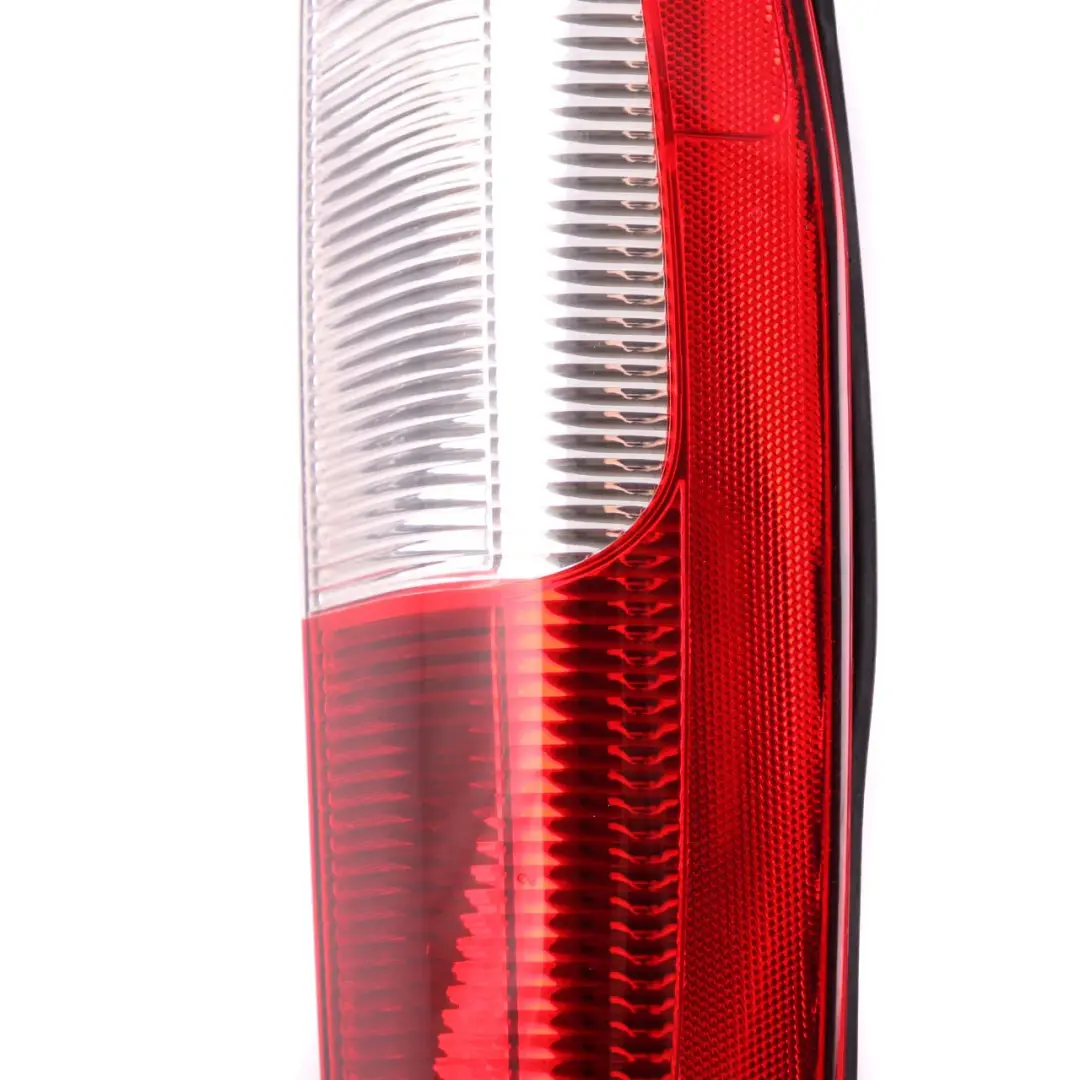 Feu Arrière Gauche Tail Light Side Panel pour Mercedes W639 Vito à propos du numéro de pièce A6398201664 Mercedes W639 Vito Feu Arrière Gauche Tail Light Side Panel - SKU A6398201664-TAIWAN - Numéro de pièce A6398201664