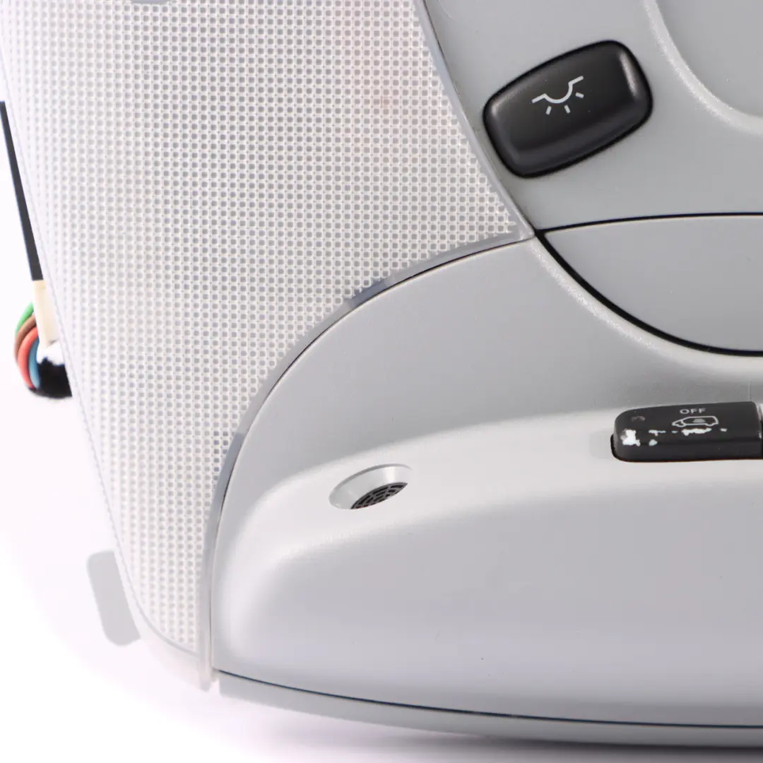 Luz de Techo Interior Climatizador para Mercedes Viano W639 con número de pieza A6398201801 Mercedes Viano W639 Luz de Techo Interior Climatizador - SKU A6398201801 - Número de pieza A6398201801