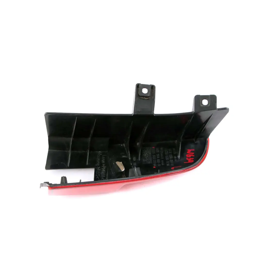 Reflektor Bremsleuchte Hinten Links N/S für Mercedes W639 Vito mit Teilenummer A6398202064 Mercedes W639 Vito Reflektor Bremsleuchte Hinten Links N/S - SKU A6398202064 - Teilenummer A6398202064