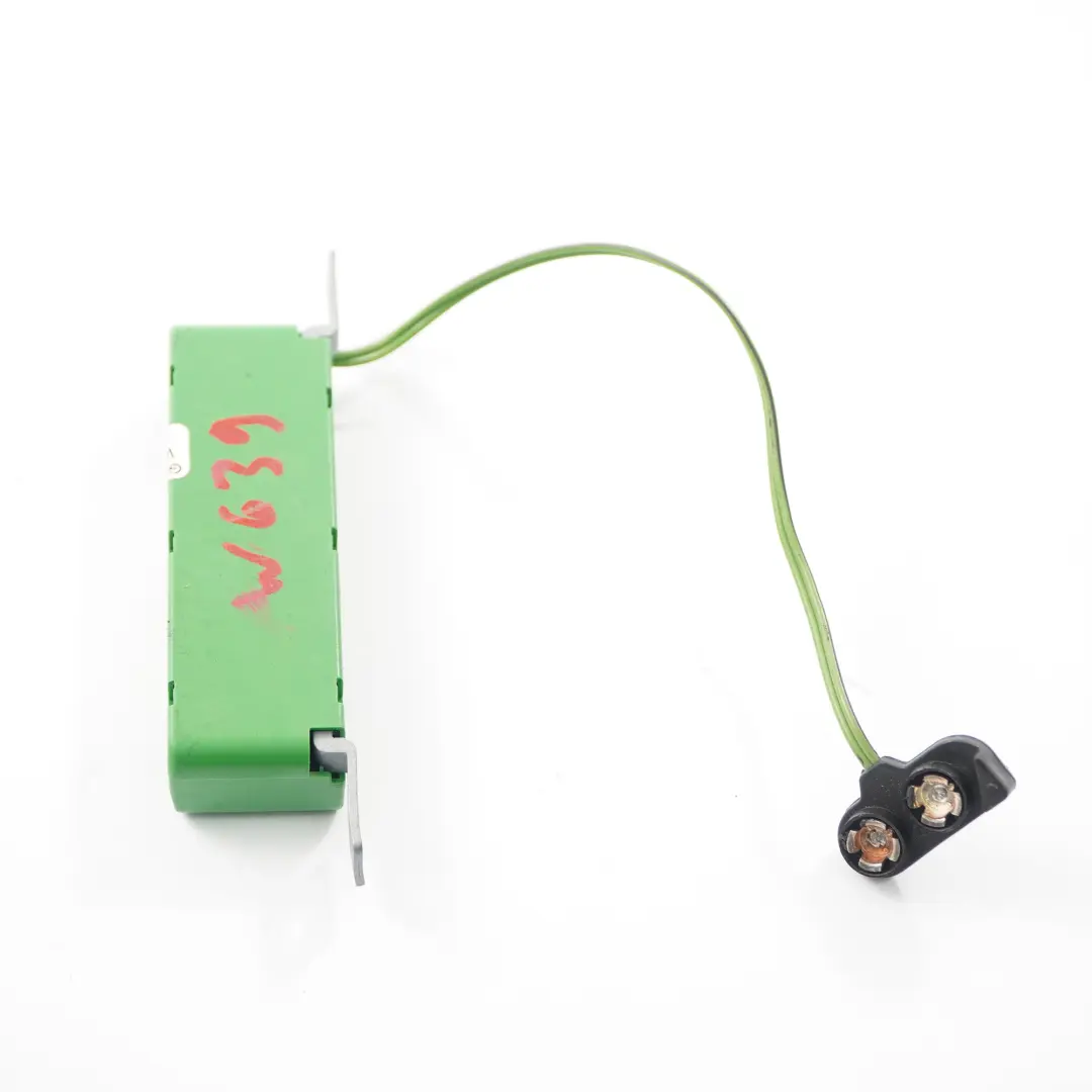 Mercedes Vito Viano W639 Unidad de control Antena Amplificador - SKU A6398202289 - Número de pieza A6398202289