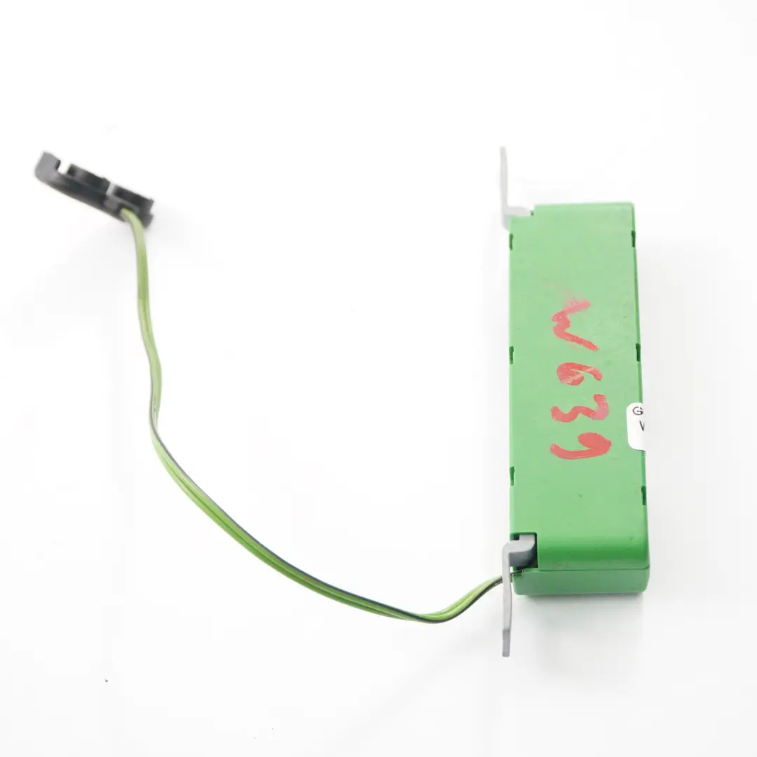 Mercedes Vito Viano W639 Unite d'amplification de l'antenne - SKU A6398202289 - Numéro de pièce A6398202289