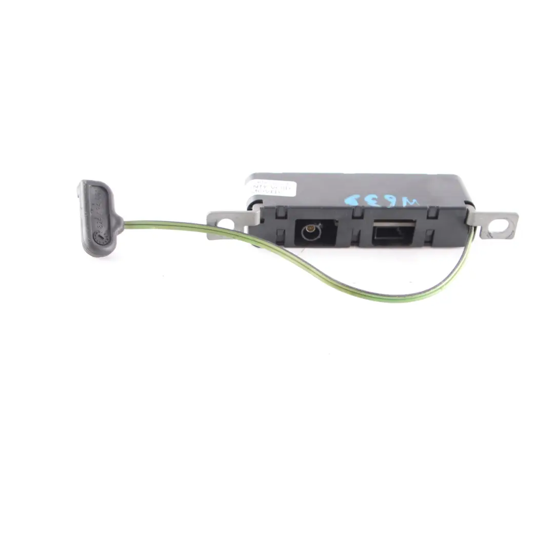Mercedes-Benz Vito Viano W639 Antenna Antenna Amplificatore A6398200089 per con numero di parte A6398202389 Mercedes-Benz Vito Viano W639 Antenna Antenna Amplificatore A6398200089 - SKU A6398202389 - Numero di parte A6398202389