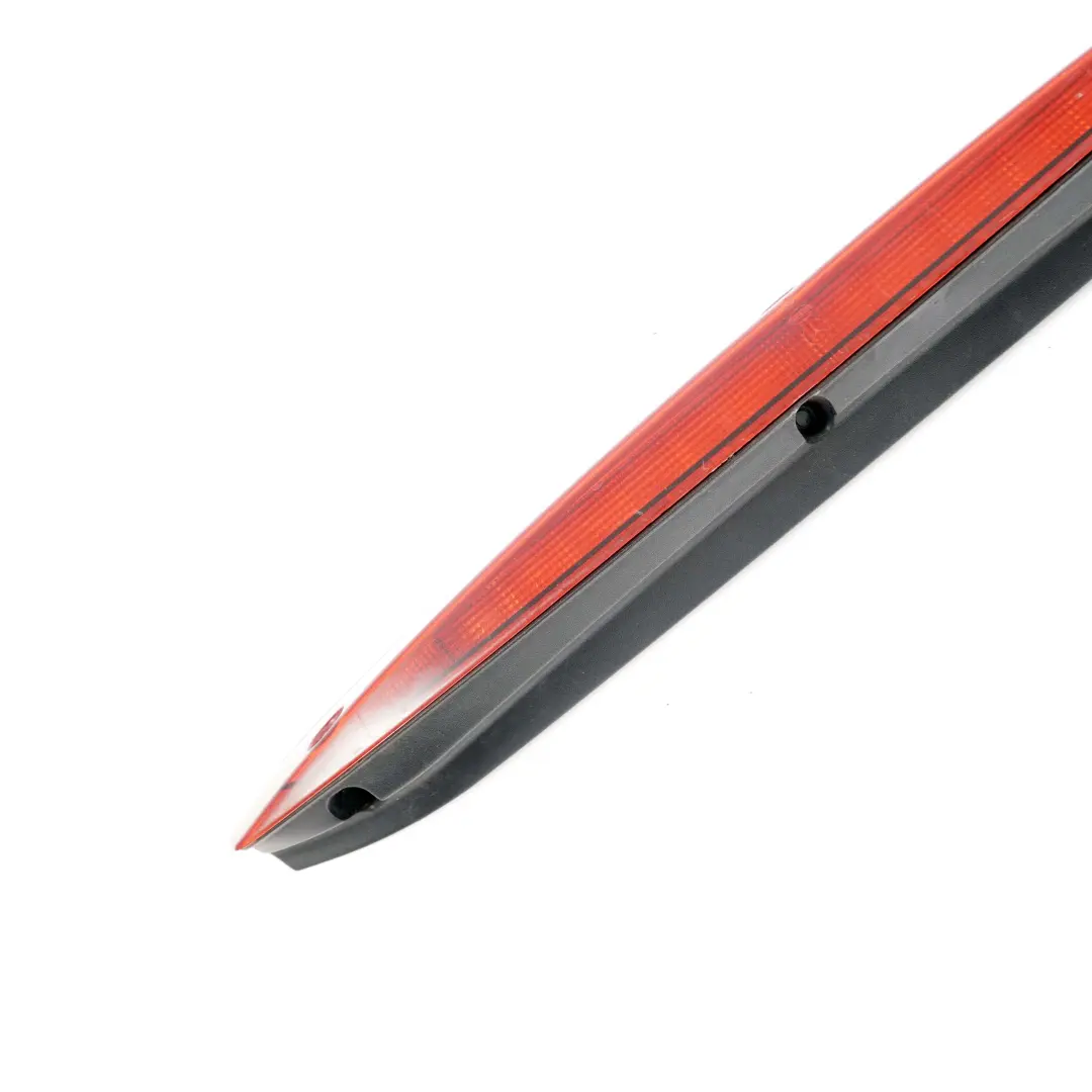  Lampe de frein Mercedes Vito W639 Troisième feu arrière Stop Additionnel - SKU A6398260014-1 - Numéro de pièce A6398260014