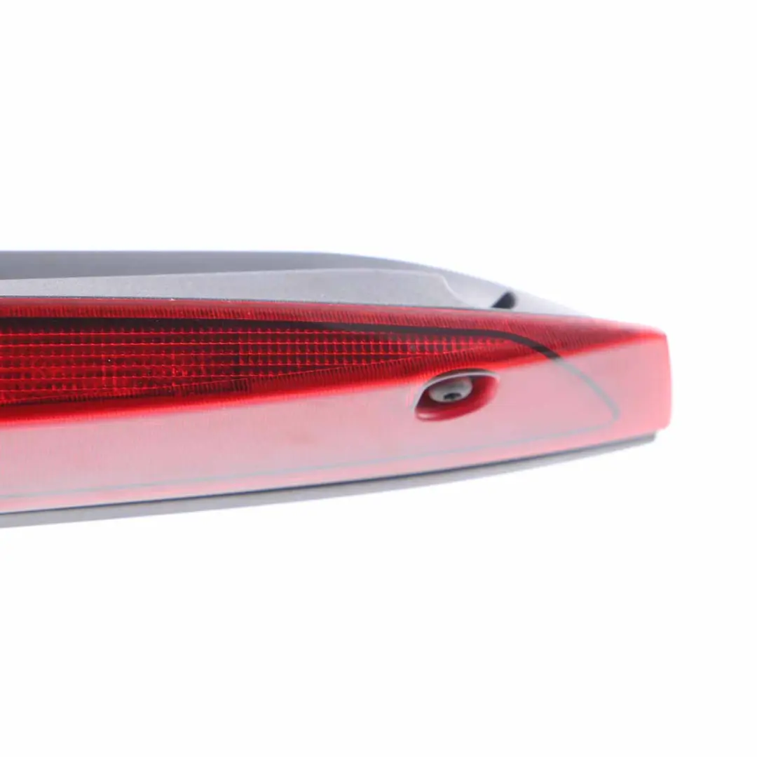 Luz de Freno Mercedes Vito W639 Tercera Luz Trasera Stop Adicional - SKU A6398260014 - Número de pieza A6398260014
