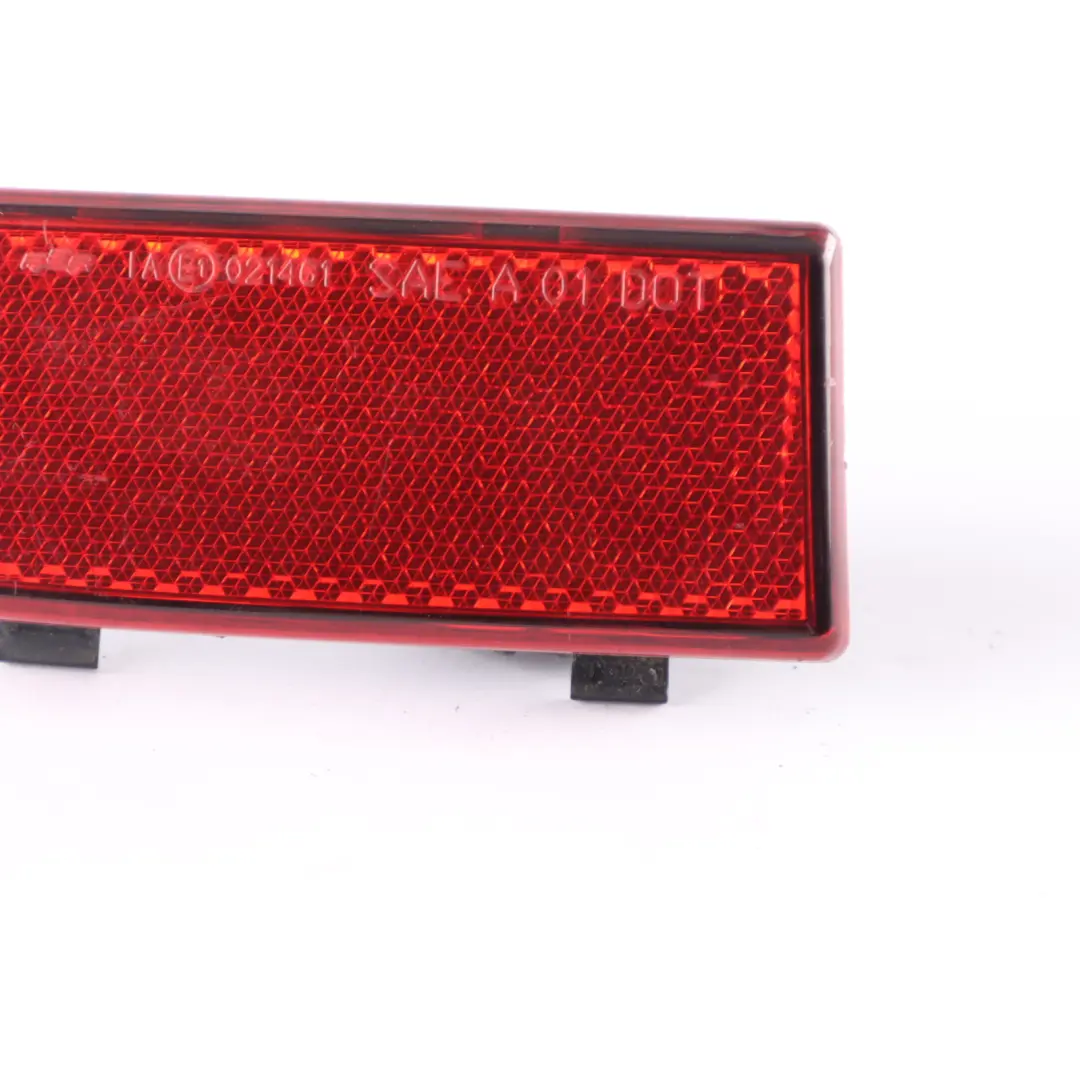 Odblask Zderzaka Lewy Tył Tylny do Mercedes W639 Vito o numerze A6398260040 Mercedes W639 Vito Odblask Zderzaka Lewy Tył Tylny - SKU A6398260040 - Numer Części A6398260040