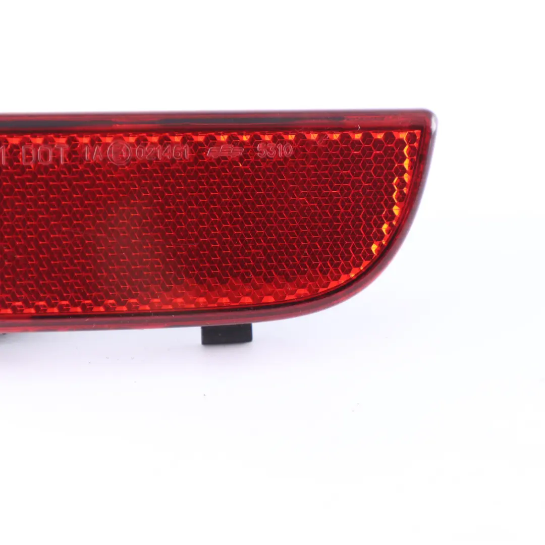 Lampada Riflettore Paraurti Posteriore Destro per Mercedes Vito W639 con numero di parte A6398260140 Mercedes Vito W639 Lampada Riflettore Paraurti Posteriore Destro - SKU A6398260140 - Numero di parte A6398260140