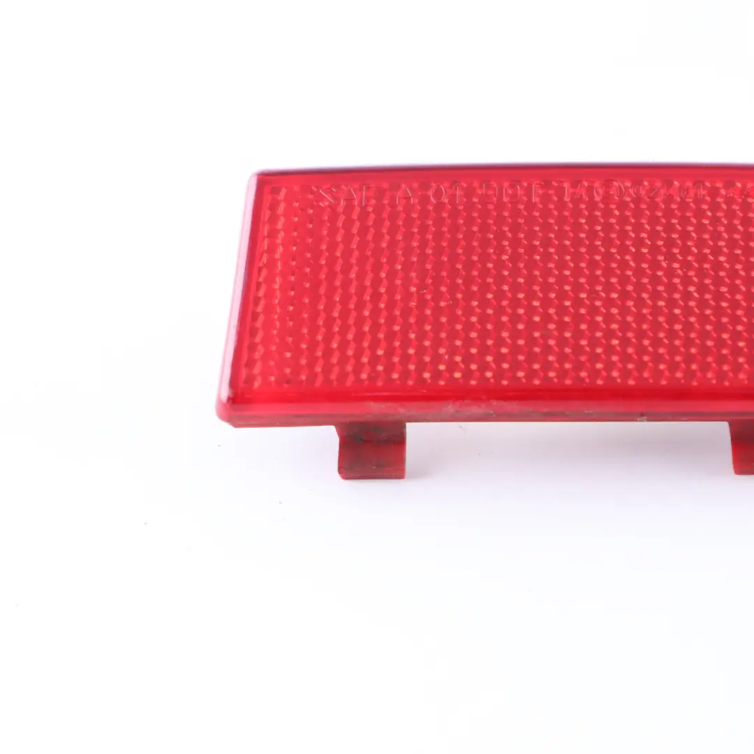 lámpara trasera derecha parachoques Reflexión para Mercedes Vito W639 con número de pieza A6398260540 Mercedes Vito W639 lámpara trasera derecha parachoques Reflexión - SKU A6398260540 - Número de pieza A6398260540