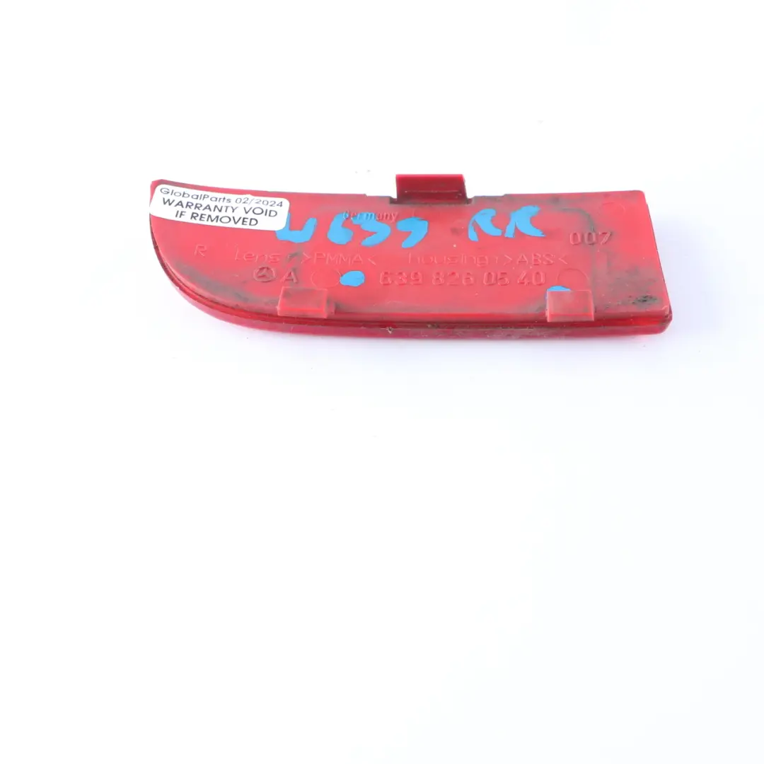 Lampe arrière pare-chocs droit Réflexion pour Mercedes Vito W639 à propos du numéro de pièce A6398260540 Mercedes Vito W639 Lampe arrière pare-chocs droit Réflexion - SKU A6398260540 - Numéro de pièce A6398260540