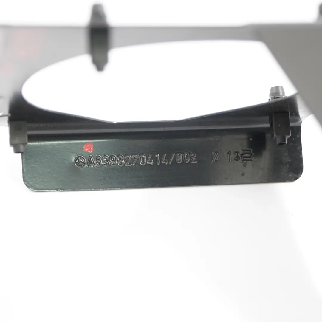 Mercedes Vito W639 Support Pare-Chocs Arriere Droite Montage - SKU A6398270414 - Numéro de pièce A6398270414